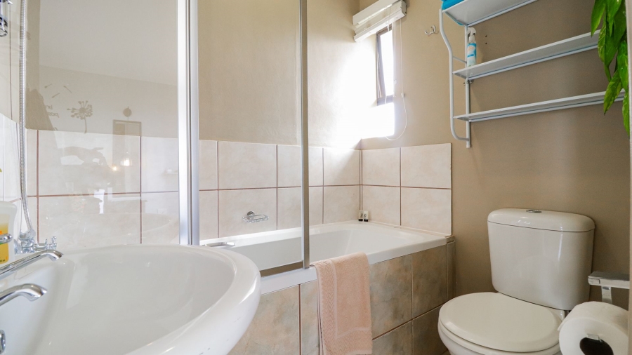  Bedroom Property for Sale in Dana Bay Western Cape